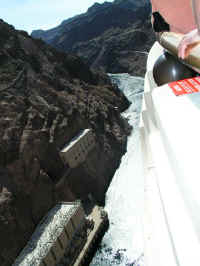 P2250111.JPG (179528 bytes)